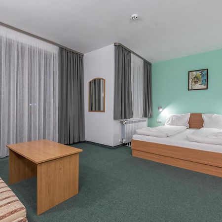 Hotel Iceberg Bansko Esterno foto