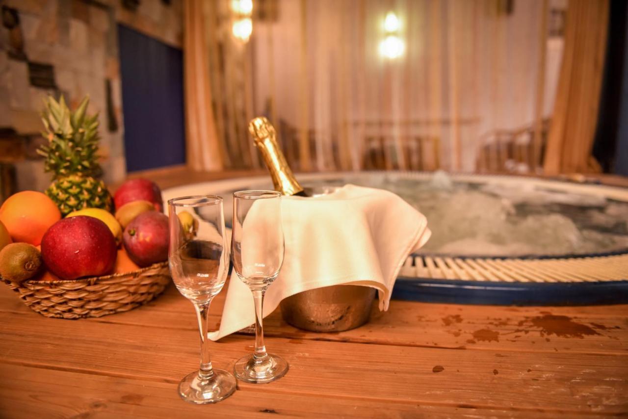 Hotel Iceberg Bansko Esterno foto