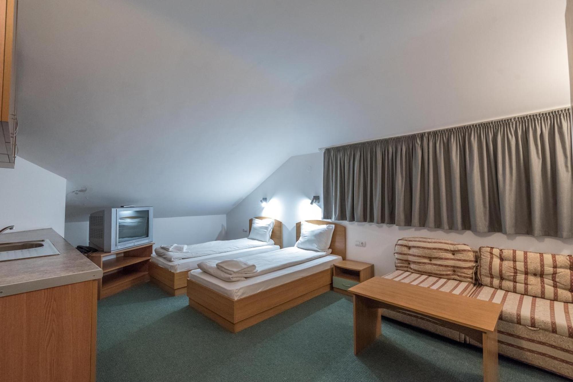 Hotel Iceberg Bansko Esterno foto