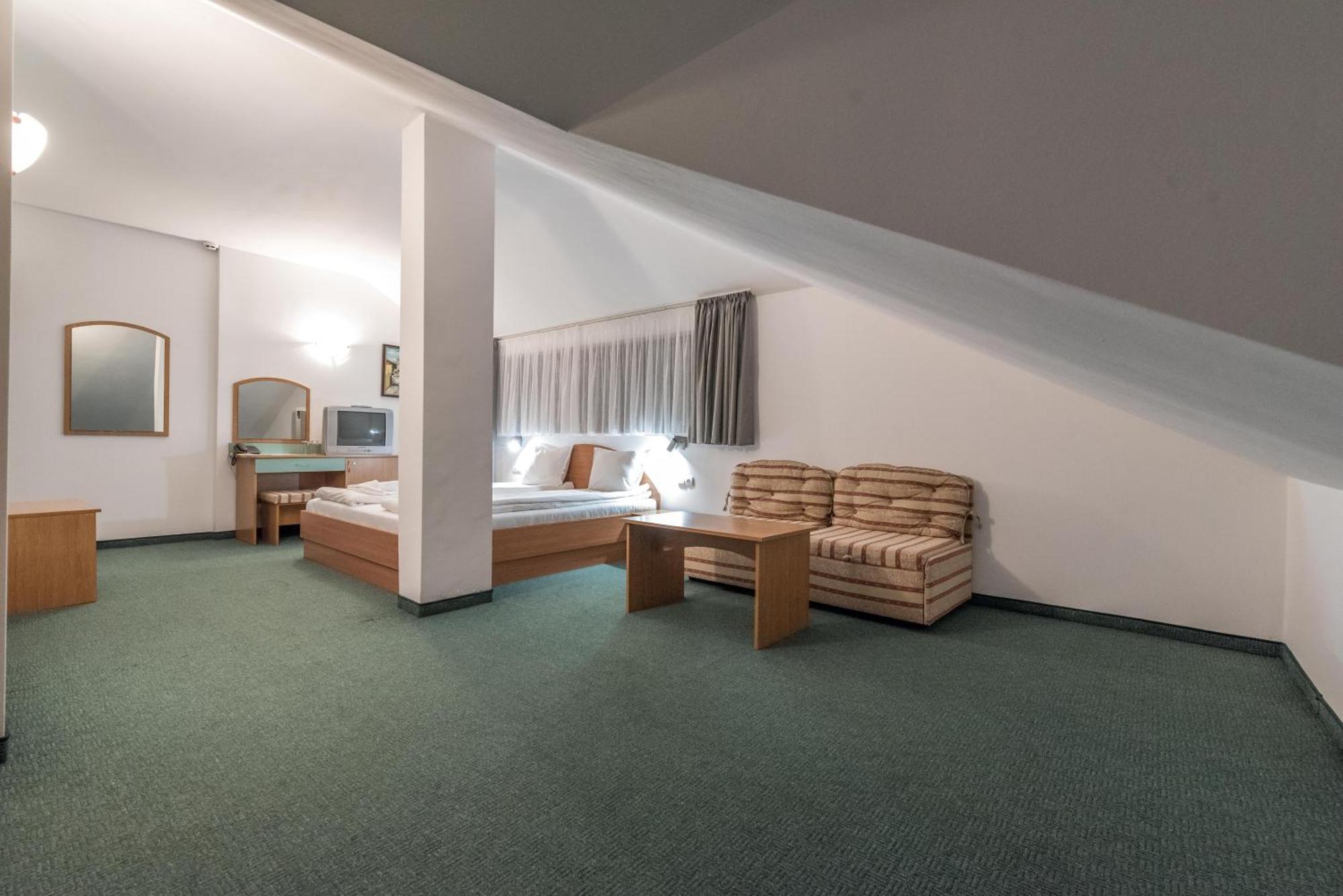 Hotel Iceberg Bansko Esterno foto
