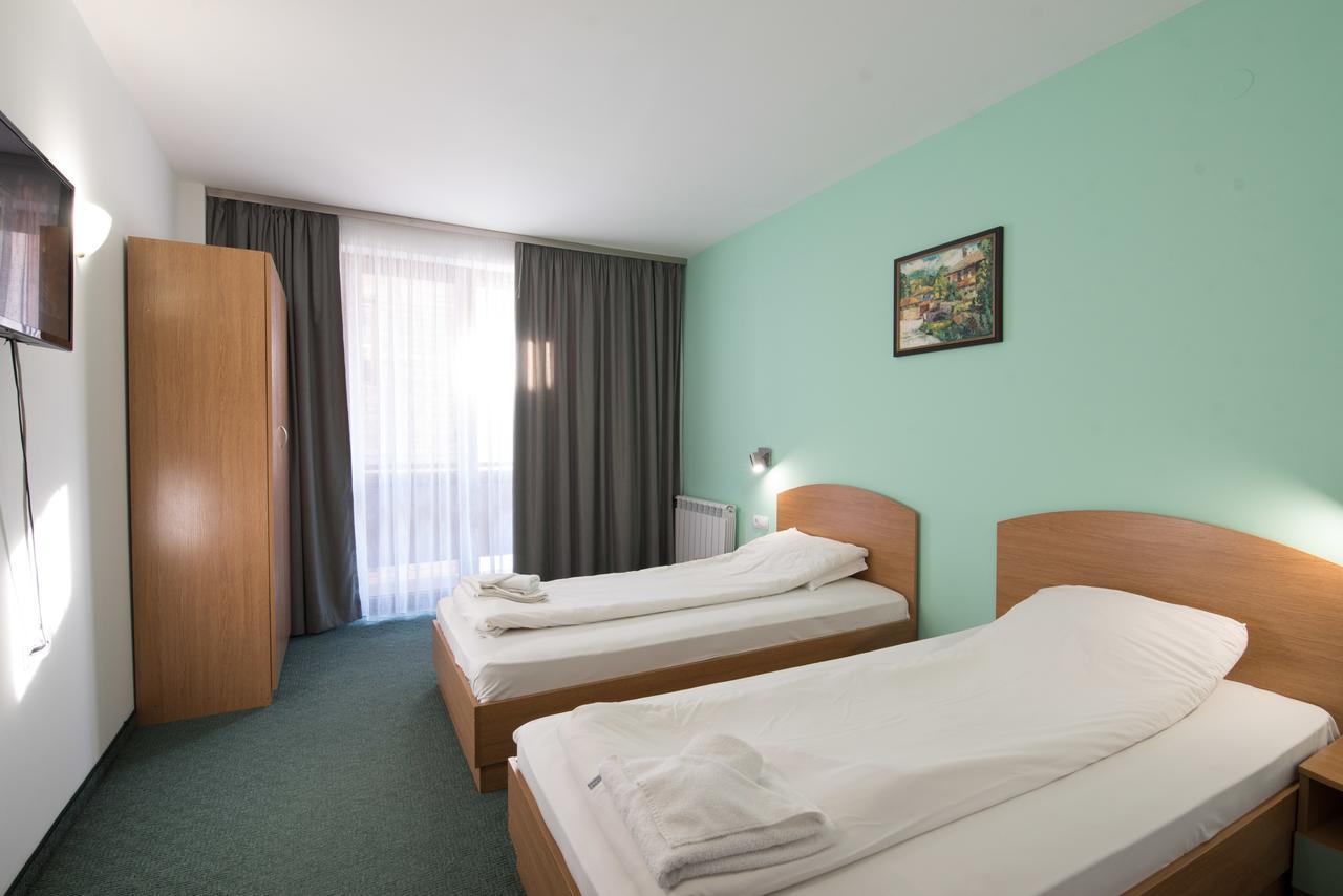 Hotel Iceberg Bansko Esterno foto